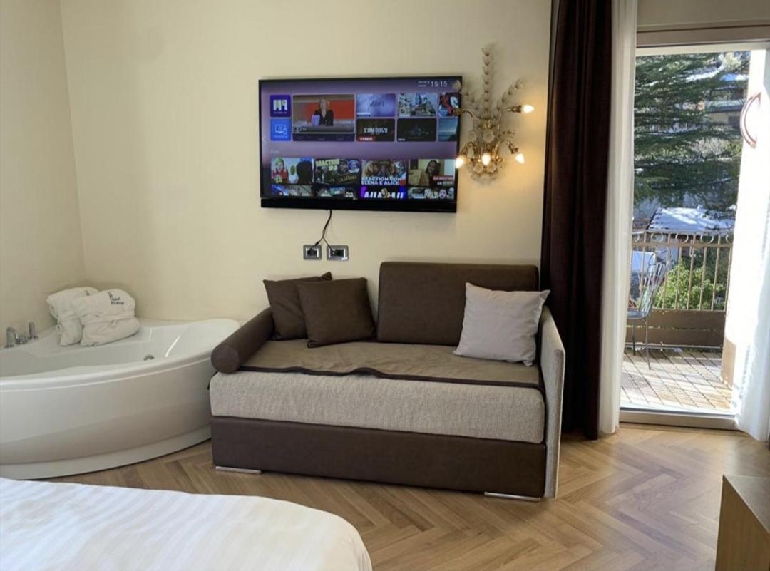 Hotel Firenze Fanano Luaran gambar