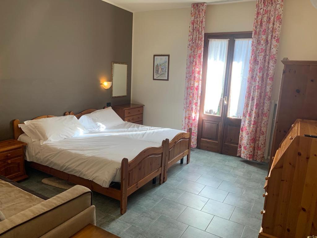 Hotel Firenze Fanano Luaran gambar