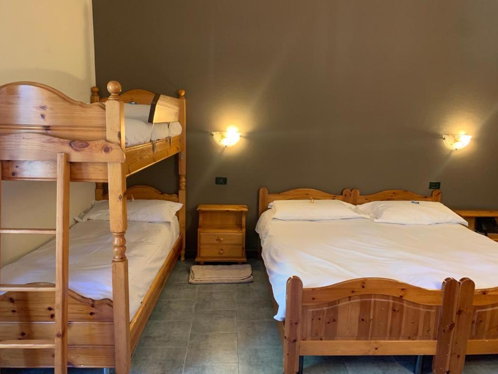 Hotel Firenze Fanano Luaran gambar
