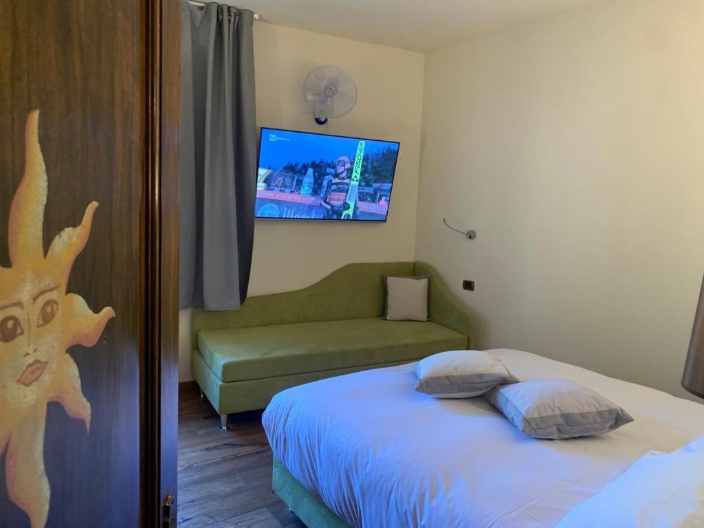 Hotel Firenze Fanano Luaran gambar